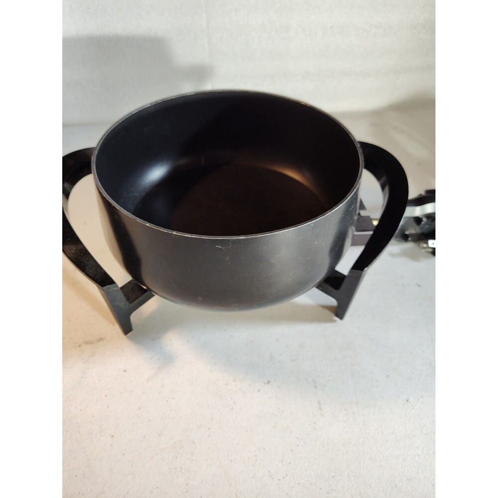 West Bend Three Court Fondue Pot (1234)